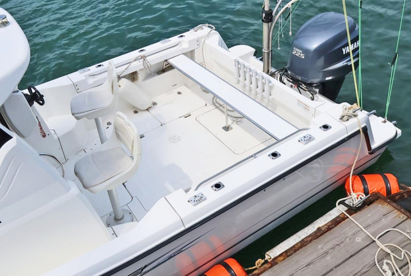 中古艇情報 ヤマハ YF-27 潮立装置・アフトシート・スパンカー装備