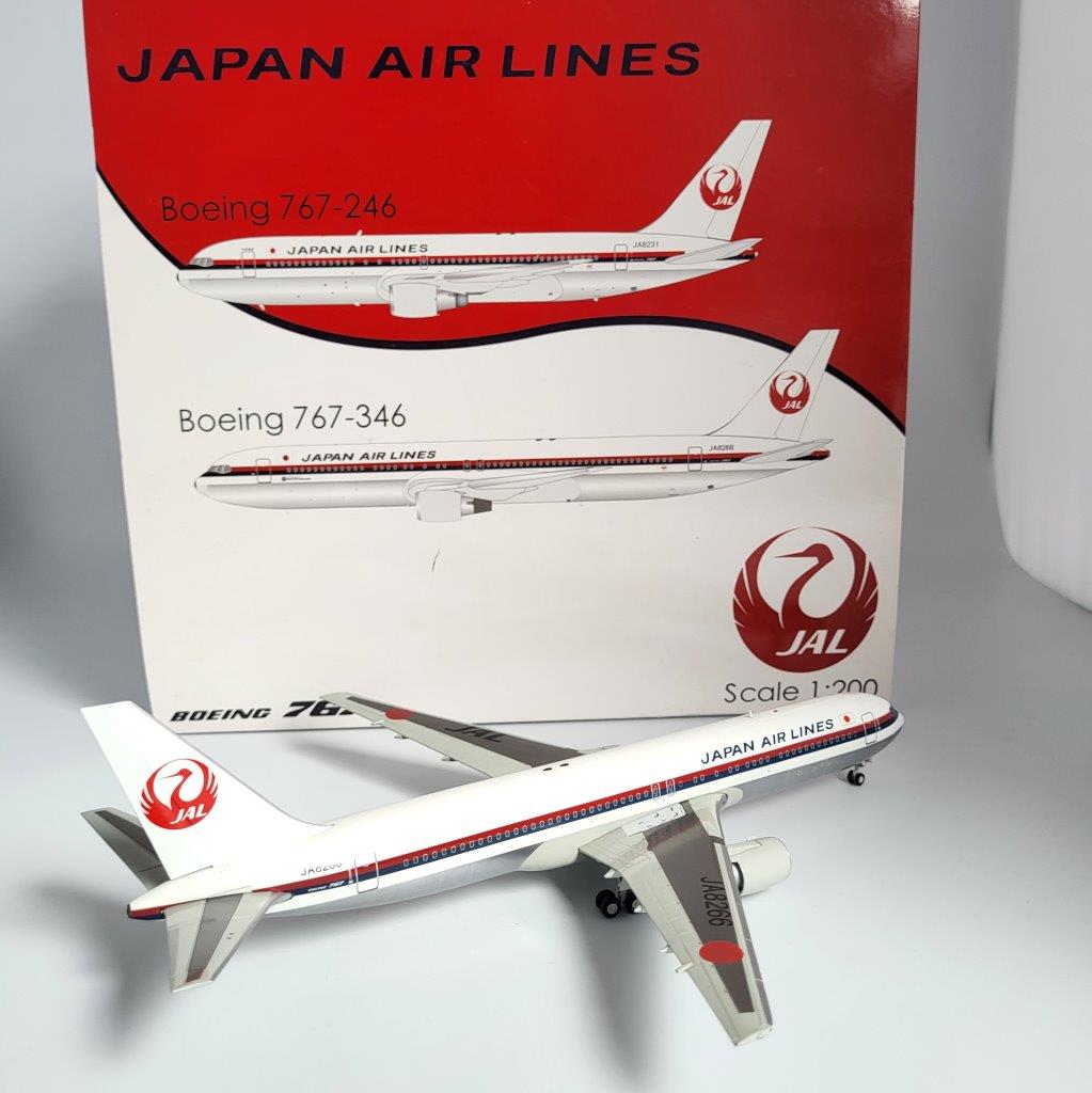 JC Wings 1:200 JAL Japan Airlines JA8266 Boeing 767-300