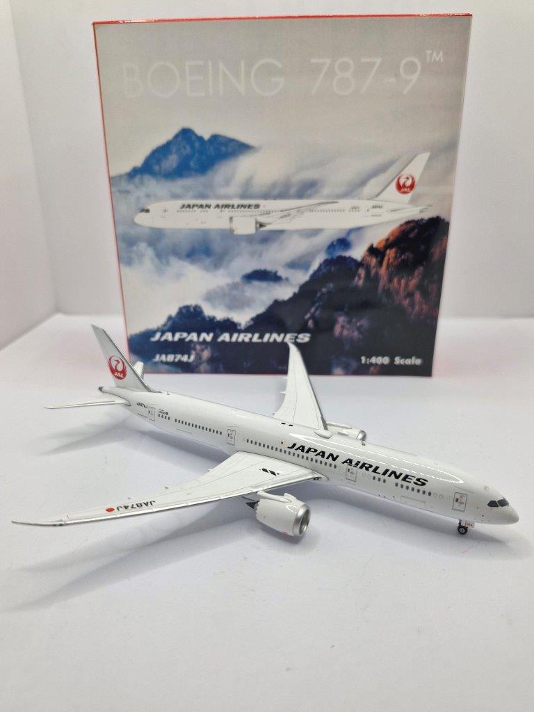 Phoenix 1:400 JAL Japan Airlines JA874J Boeing 787-9