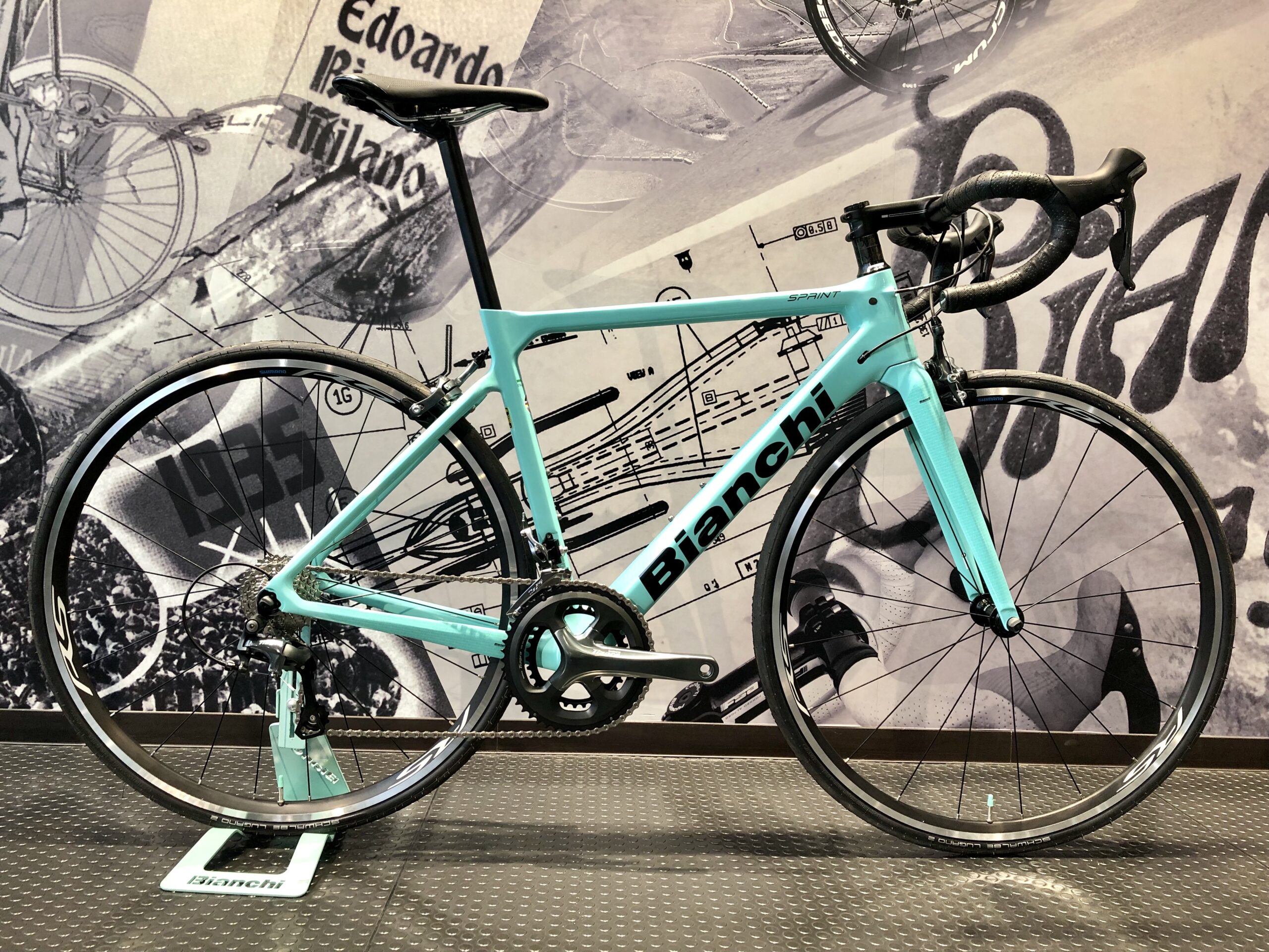 町田】新たな限定車「SPRINT Tiagra」ご用意致しました！ - BIANCHI-STORE