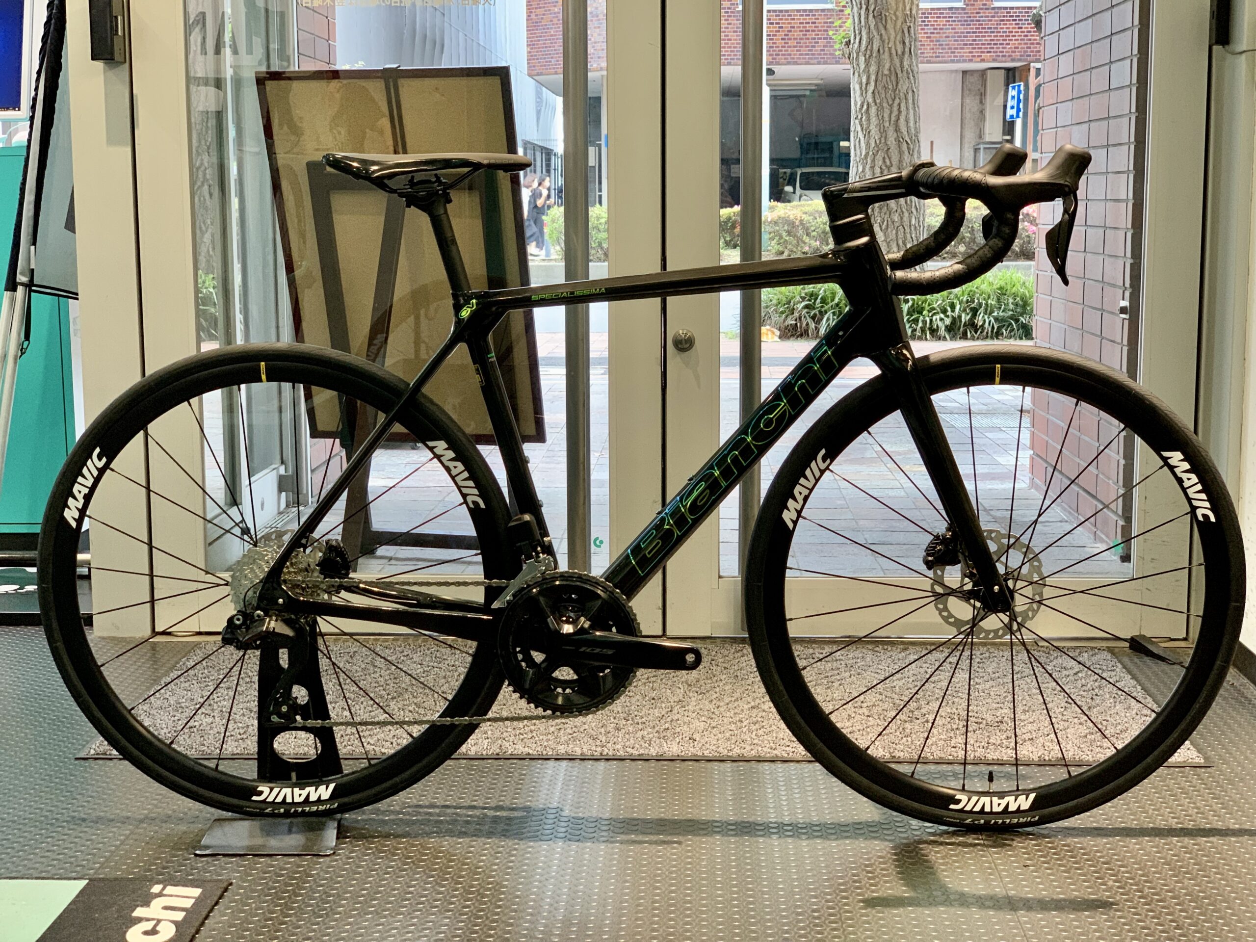 ビアンキバイクストア横浜 - BIANCHI-STORE