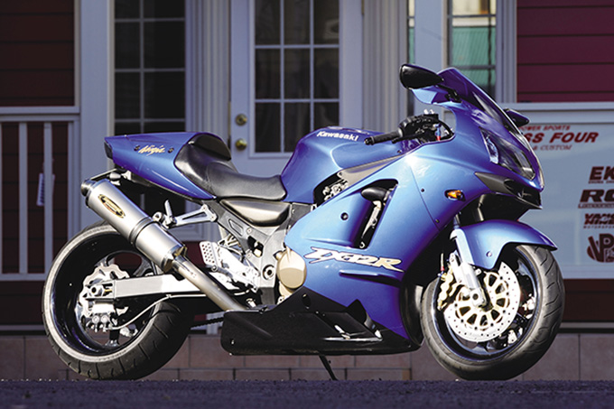 クラスフォーエンジニアリング ZX-12R（カワサキ ZX-12R） プロが造る