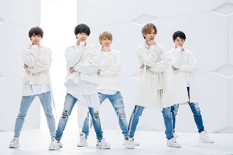 岸優太（King & Prince）が『anan』表紙に登場、運命と戯れ・運命を