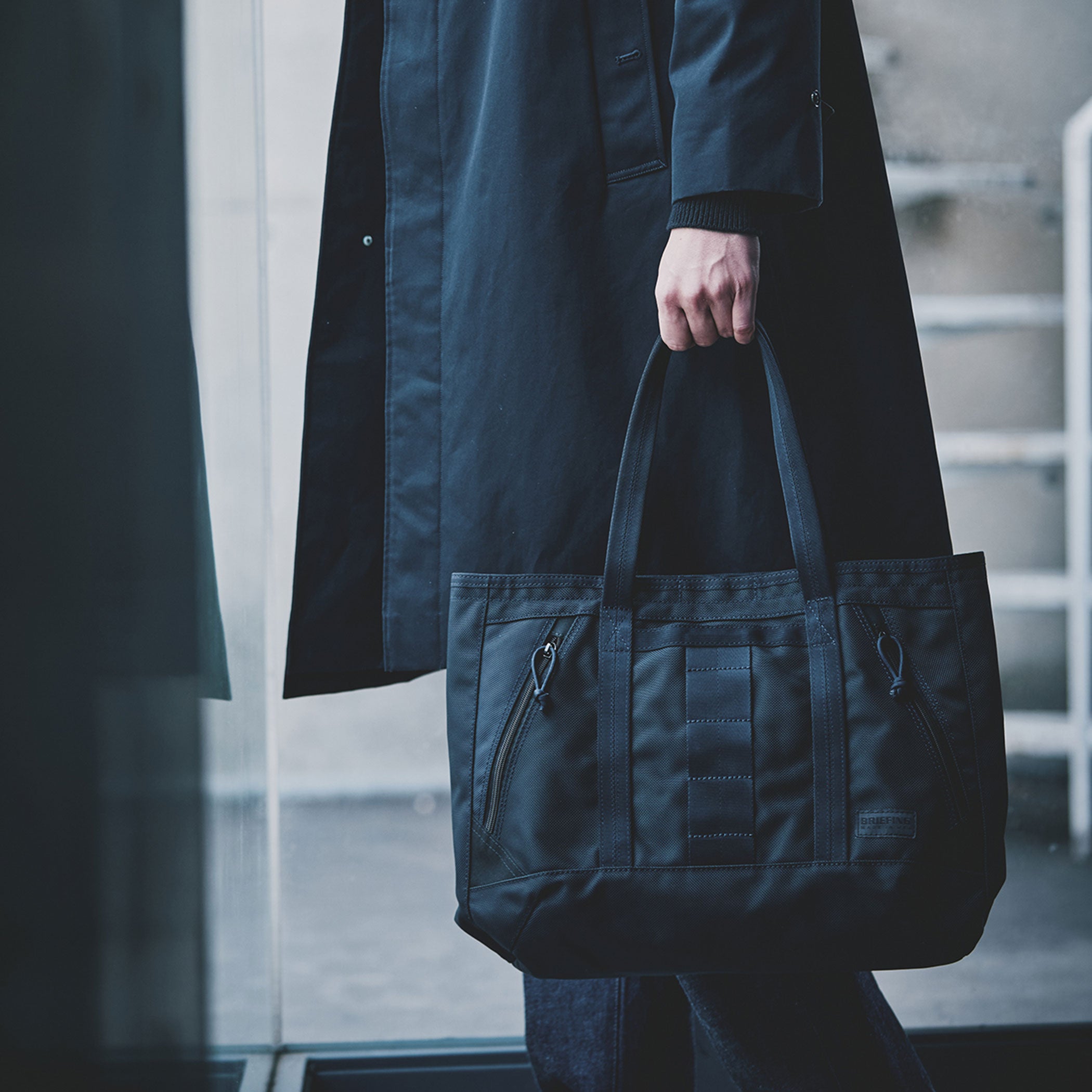 DELTA MASTER TOTE M SQD – BRIEFING Official Online Store