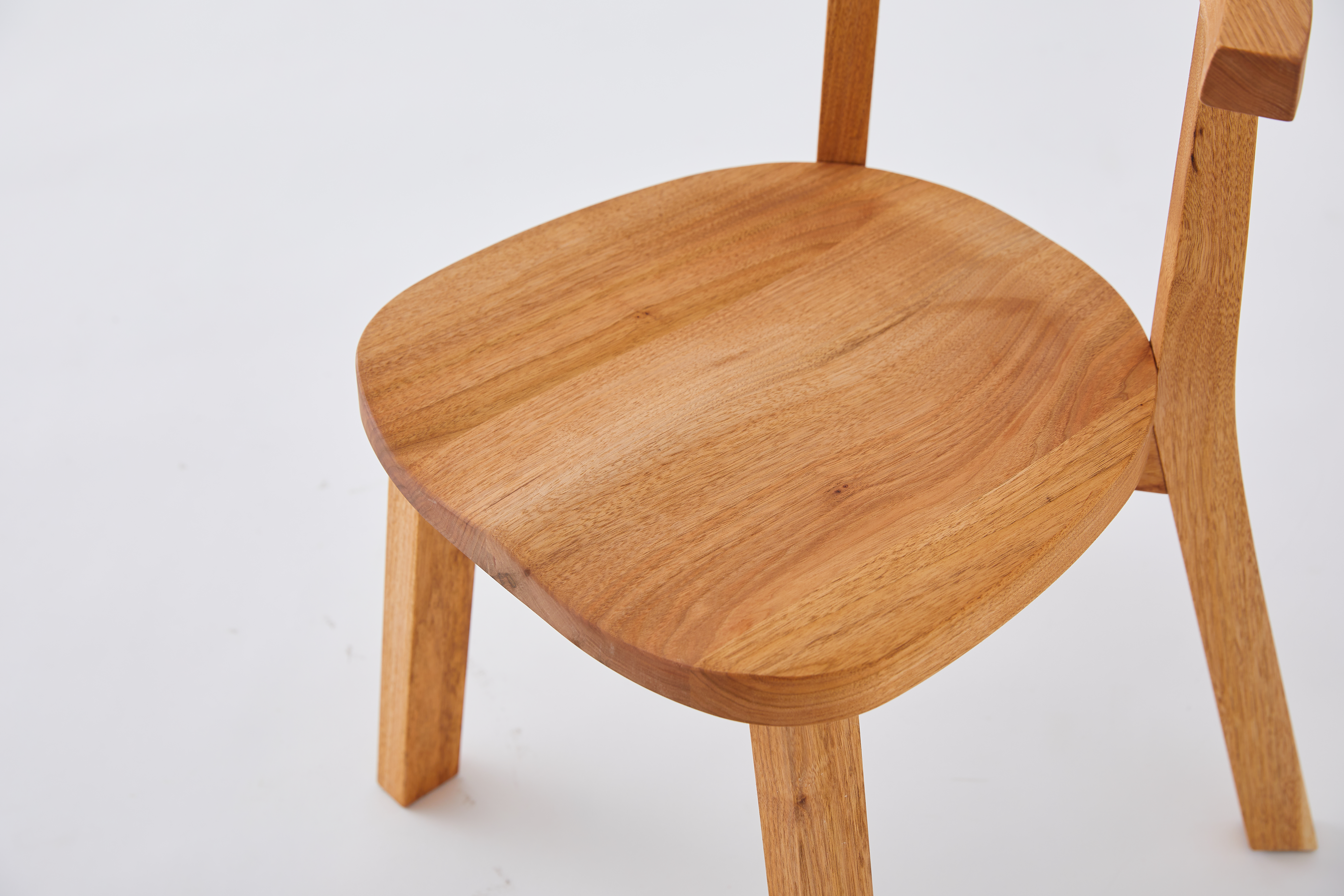 Aki チェア | DOUBLEDAY ONLINE SHOP