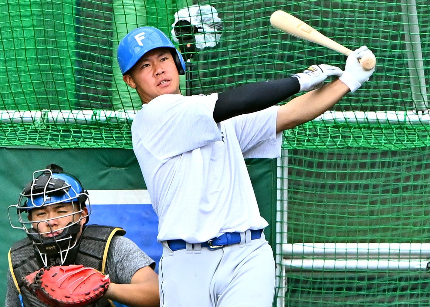 吉田賢吾 自ら考案した独自の打撃練習法を披露 1軍定着へバッティング