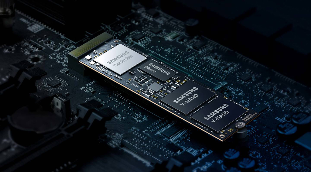 SAMSUNG SSD 980 PRO (NVMe M.2)