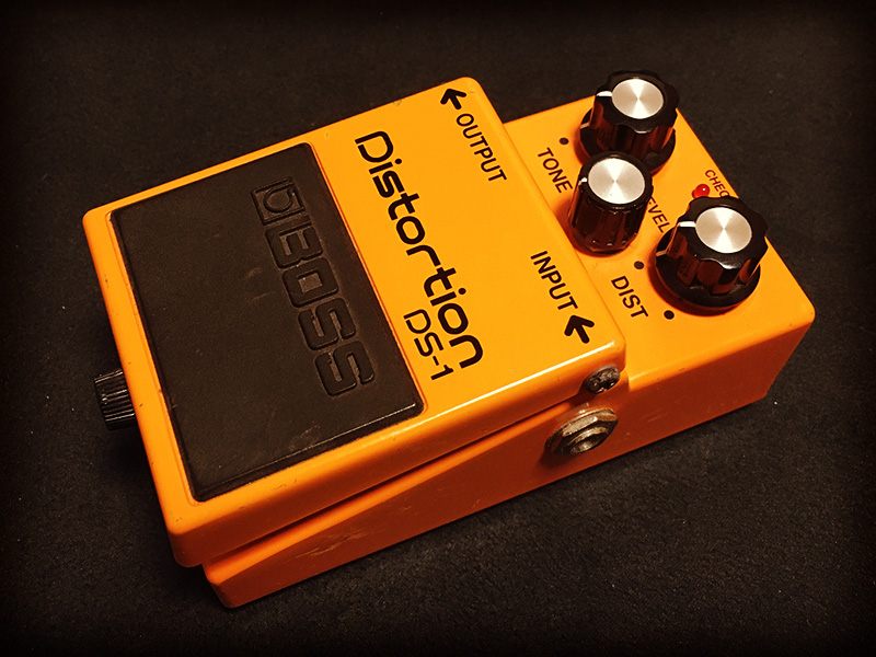 BOSS DS-1-4A 40th Anniversary Modelをレビュー！現行品よりも
