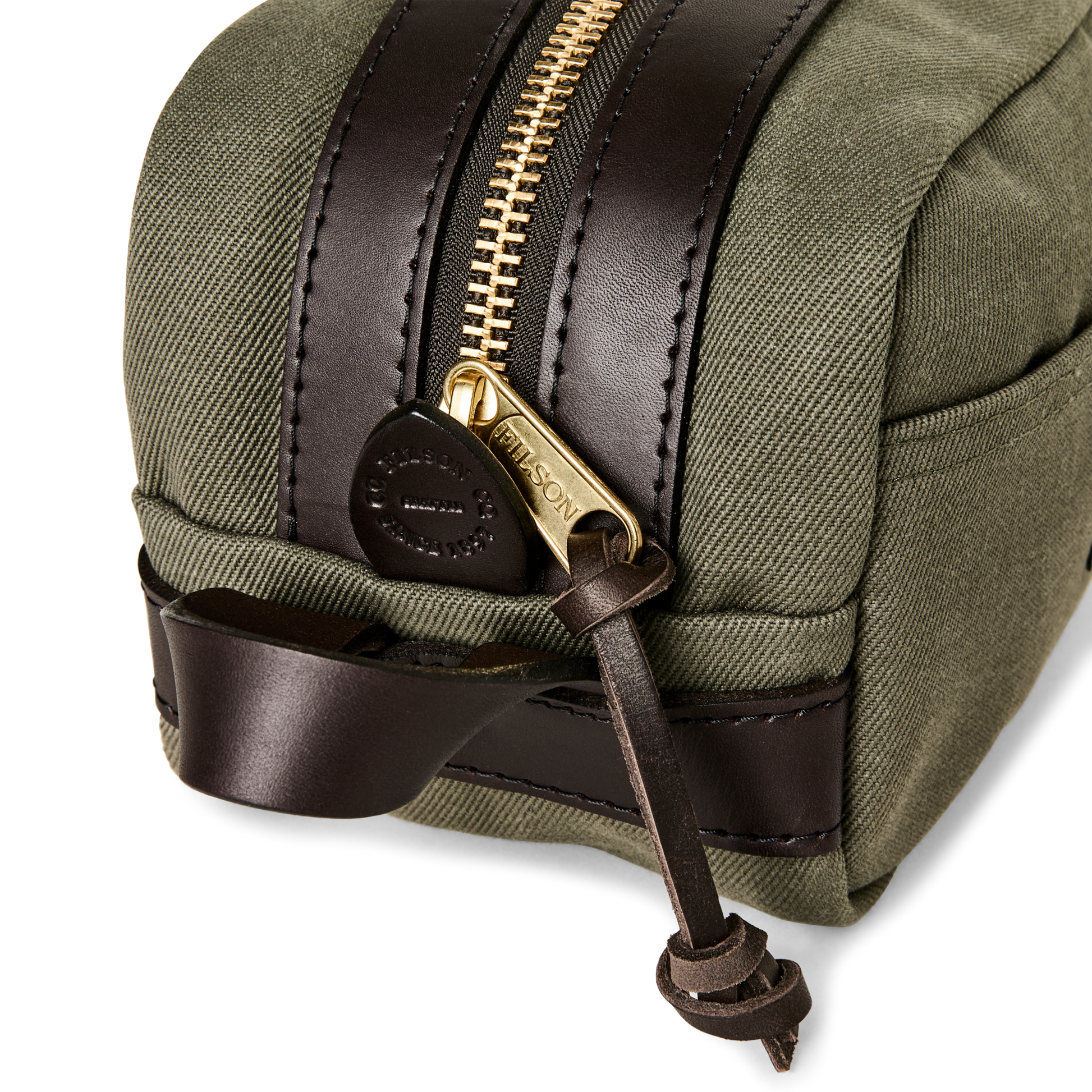 Rugged Twill Travel Kit | Filson