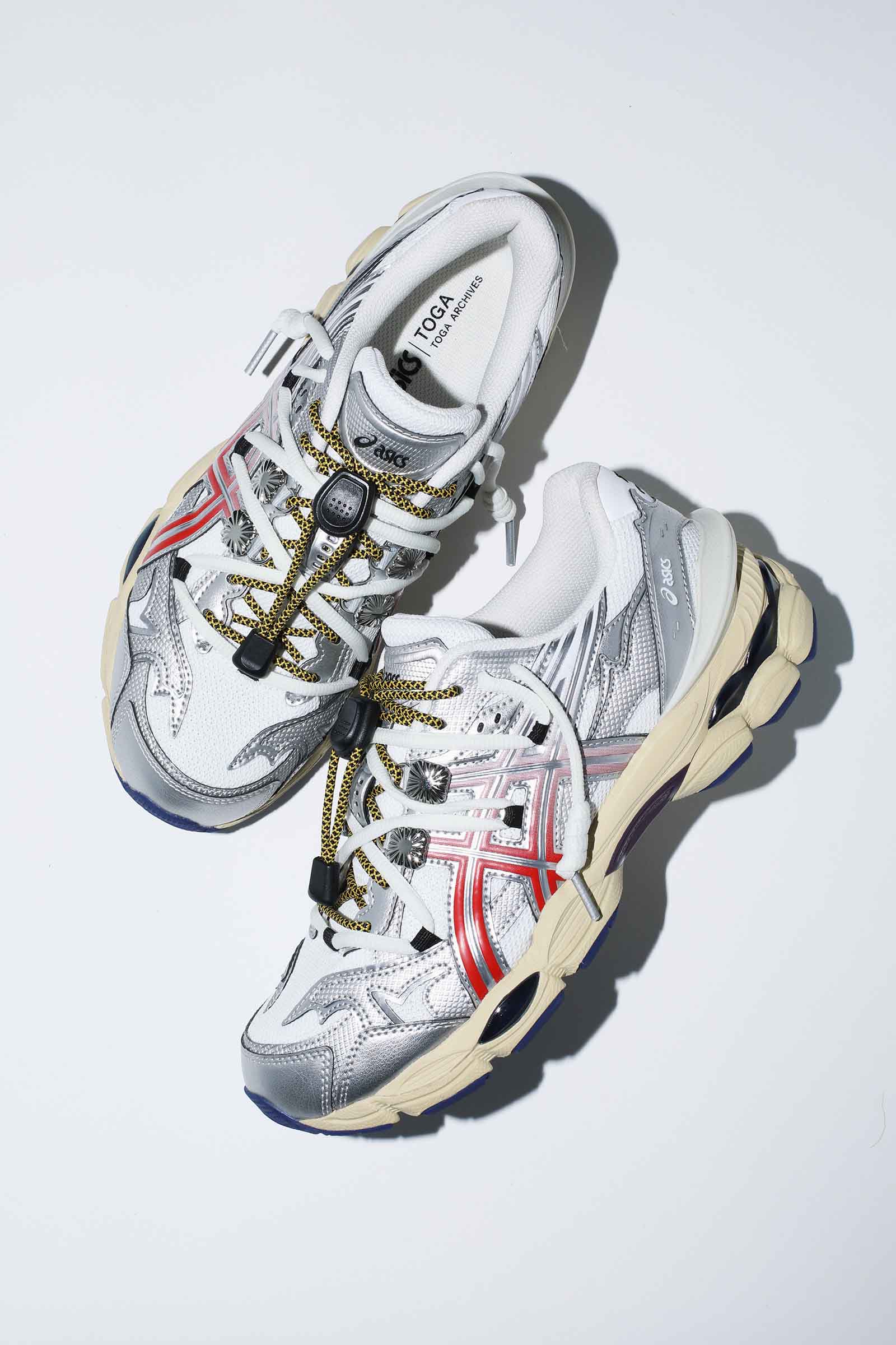 ASICS GEL-CUMULUS 16 × TOGA ARCHIVES – KICKS LAB.