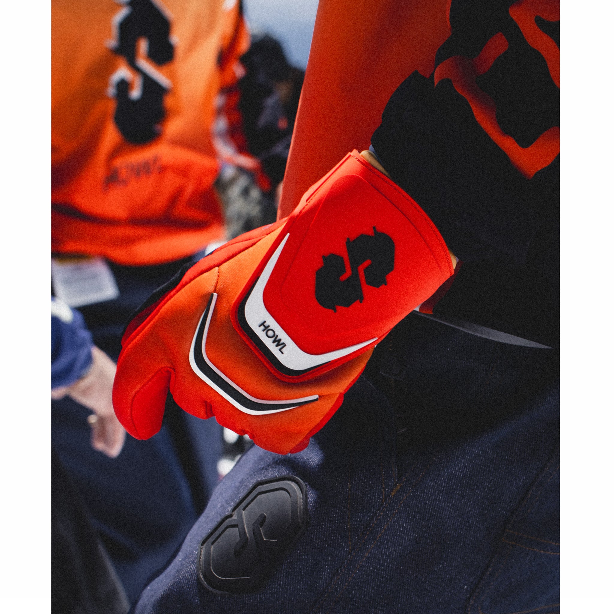 SOUVENIR X HOWL GLOVE – HOWL SUPPLY