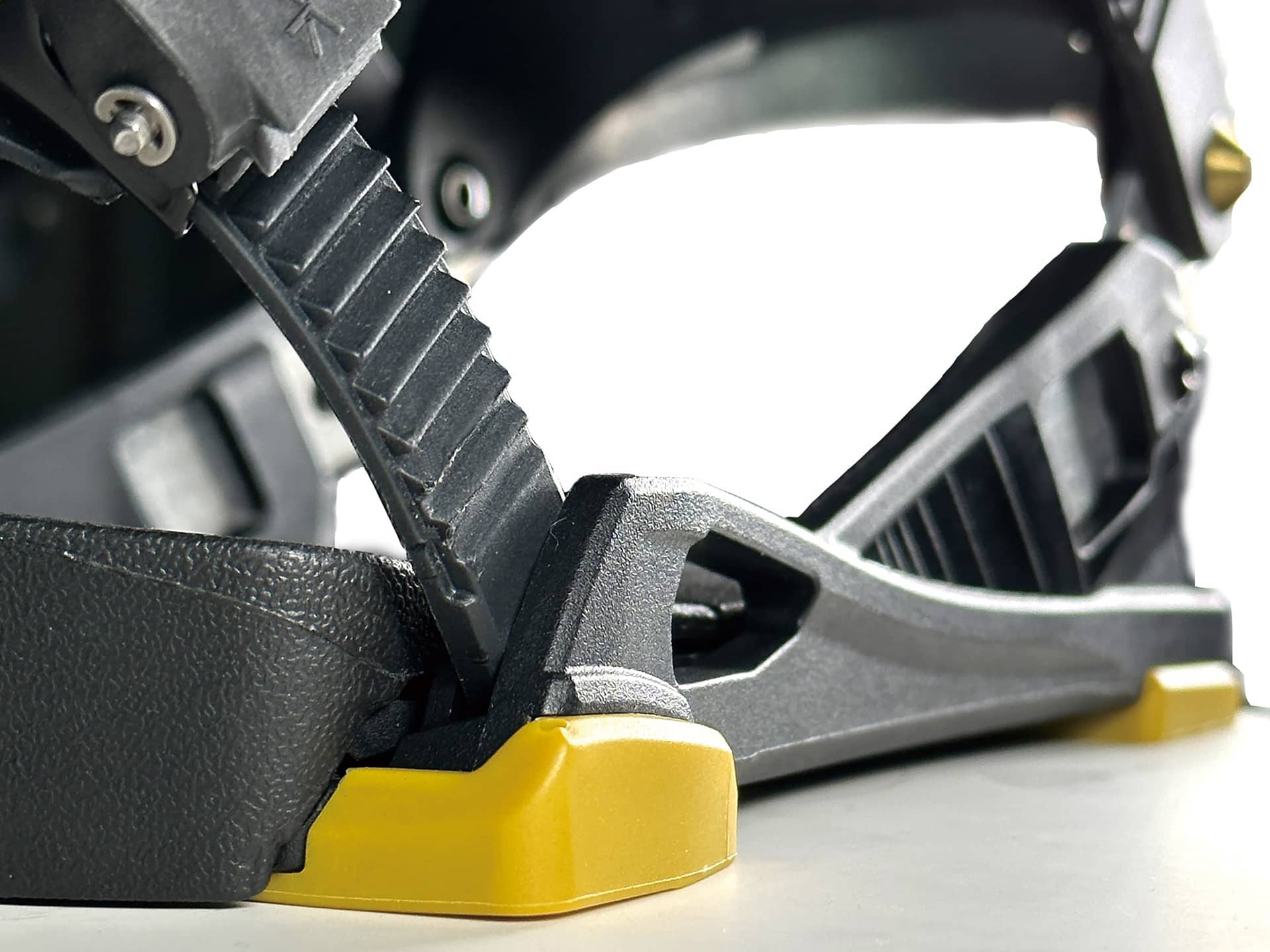 CARBON CONTINUUM - SOLID | Karakoram Bindings 公式