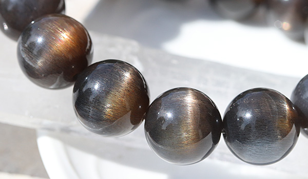 一点もの】【特選品】大玉ブレス（ブラックサンムーンストーン）14