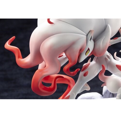 ポケモン』新作フィギュア「ヒスイゾロア＆ヒスイゾロアーク」予約開始