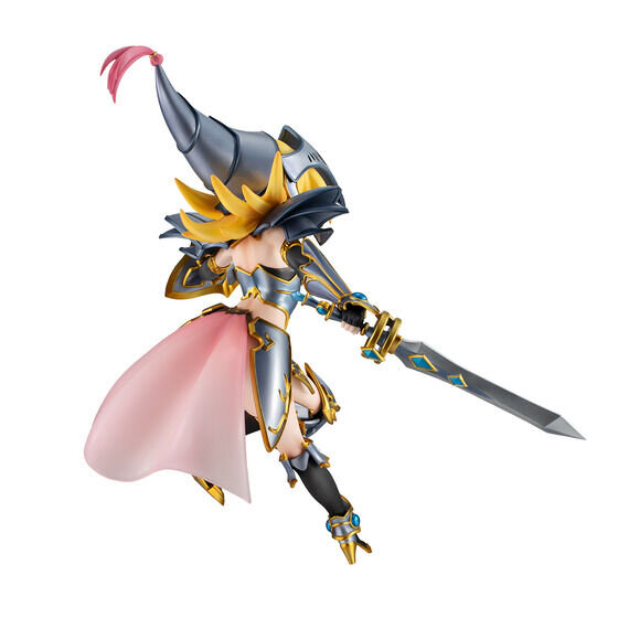 遊戯王』より「竜騎士ブラック・マジシャン・ガール」が立体化！甲冑を