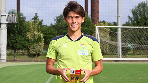 J2受賞者 モンテディオ山形 MF88 土居 聖真：明治安田Jリーグ KONAMI