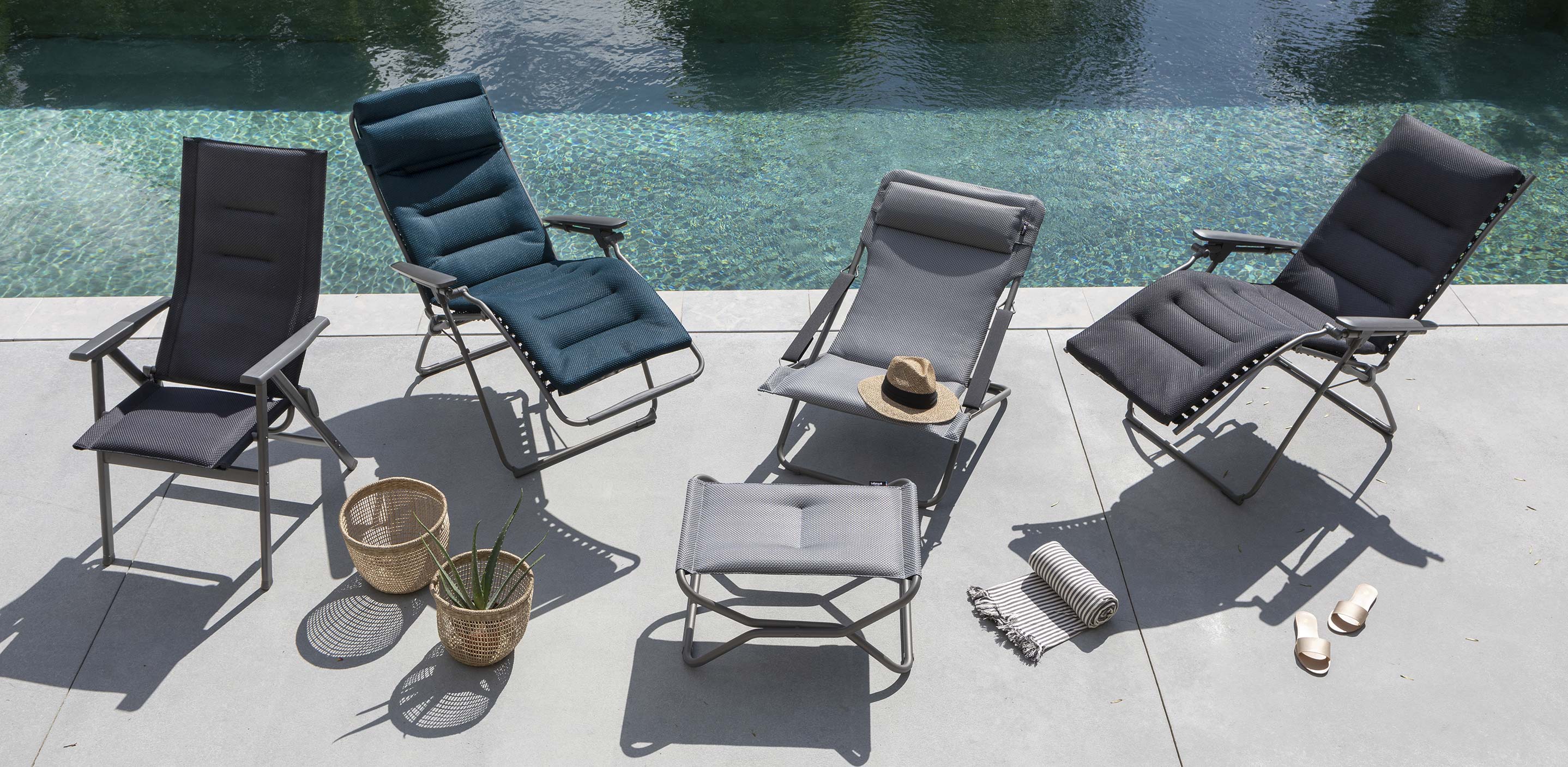 reclining chair evolution BeComfort® dark grey