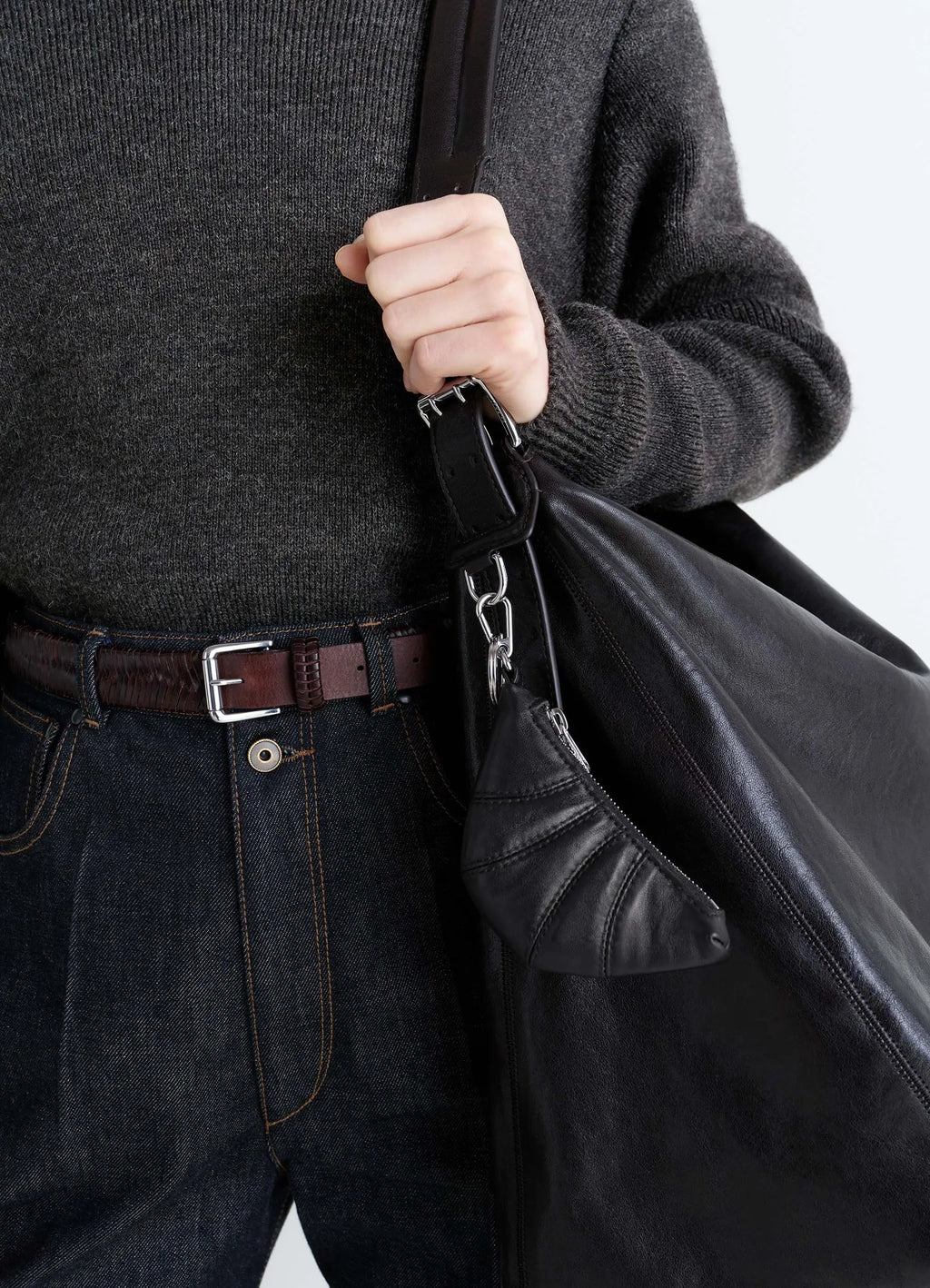 MINI CROISSANT KEYRING IN LEATHER - Black - Soft Nappa Leather
