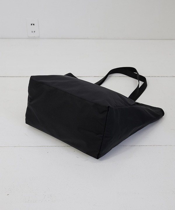 モノリス/MONOLITH TOTE STANDARD M [バッグ(バックパック)]｜MAPS