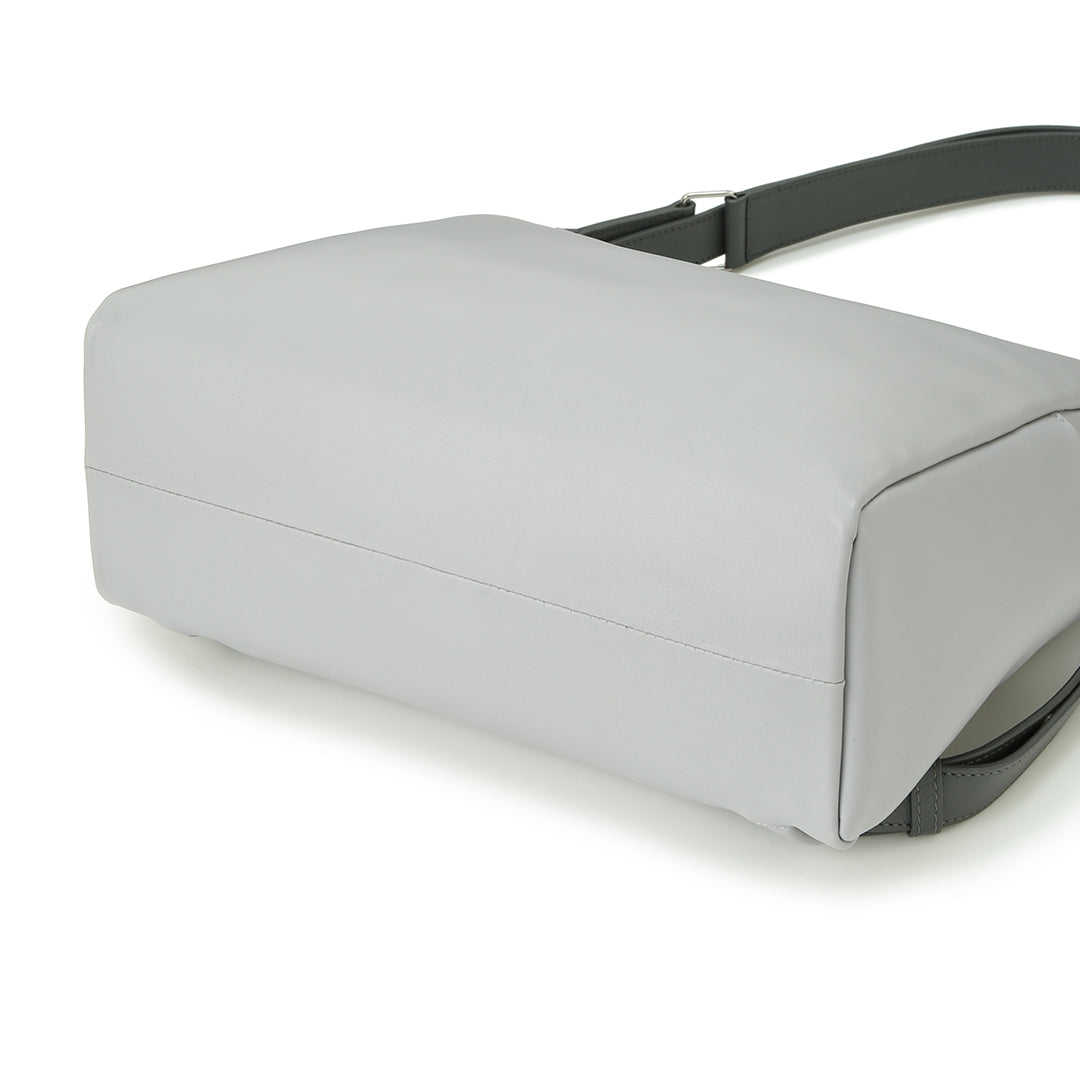 Yozora 3 Way Bag M – マザーハウス 公式サイト