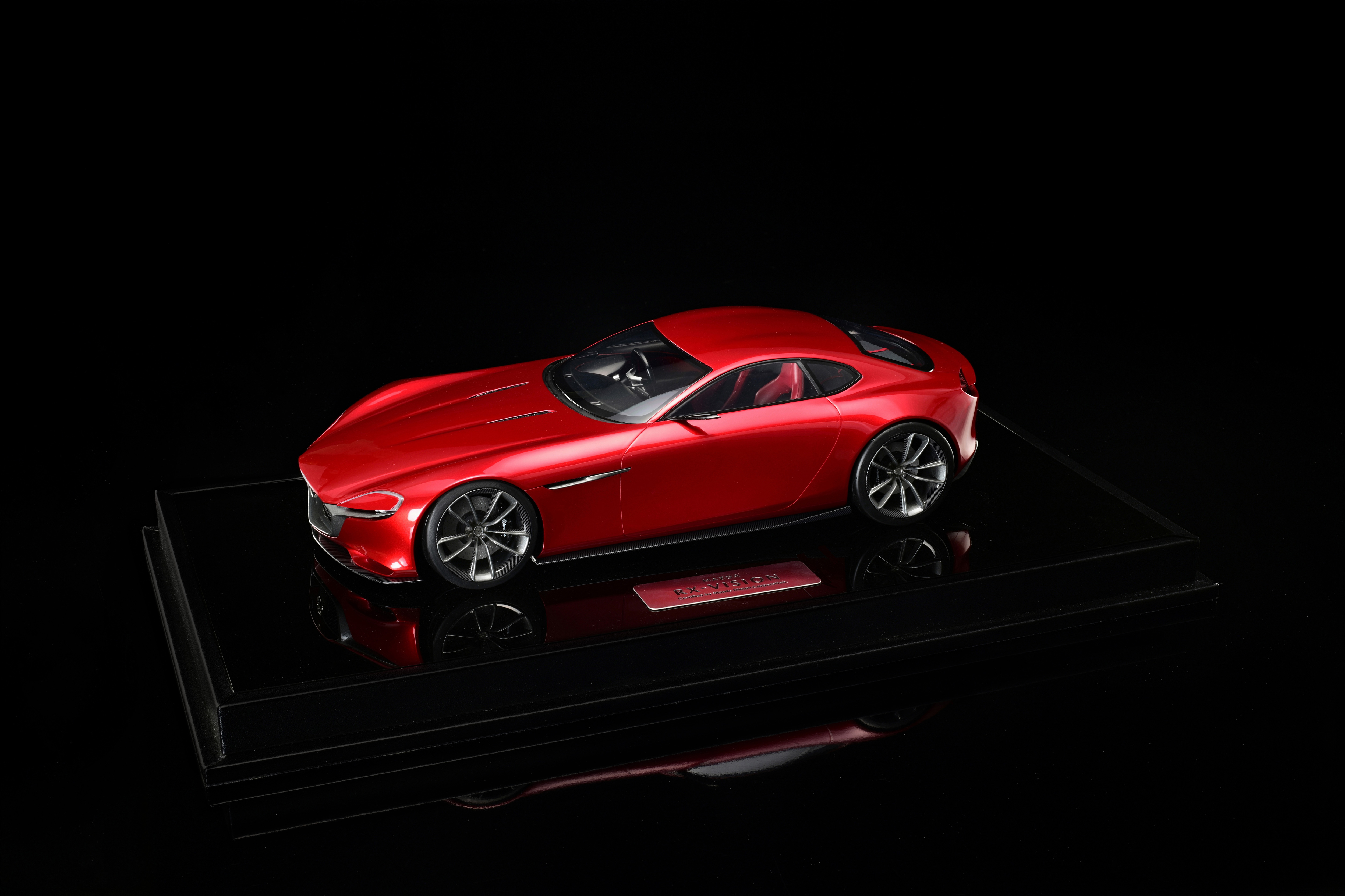 MAZDA RX-VISION MODEL CAR 1/18
