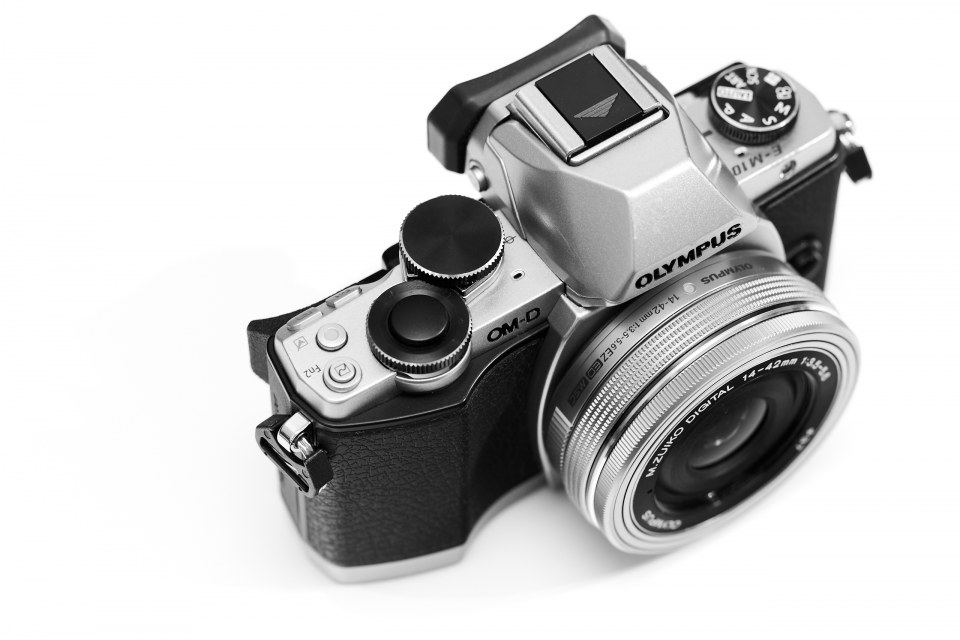 おすすめのメモリーカード： オリンパス OM-D E-M10 | メモリーカード先生