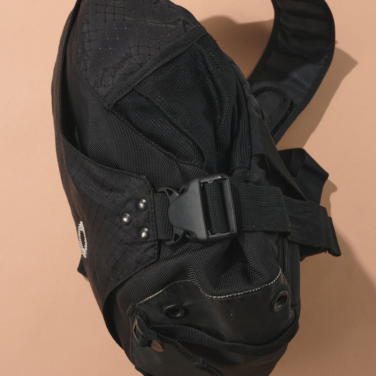 エディターがいま夢中なのは「オークリー」。本気で買ってよかった4選