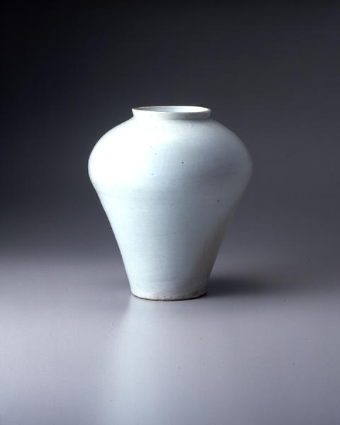 白磁壺 - MIHO MUSEUM