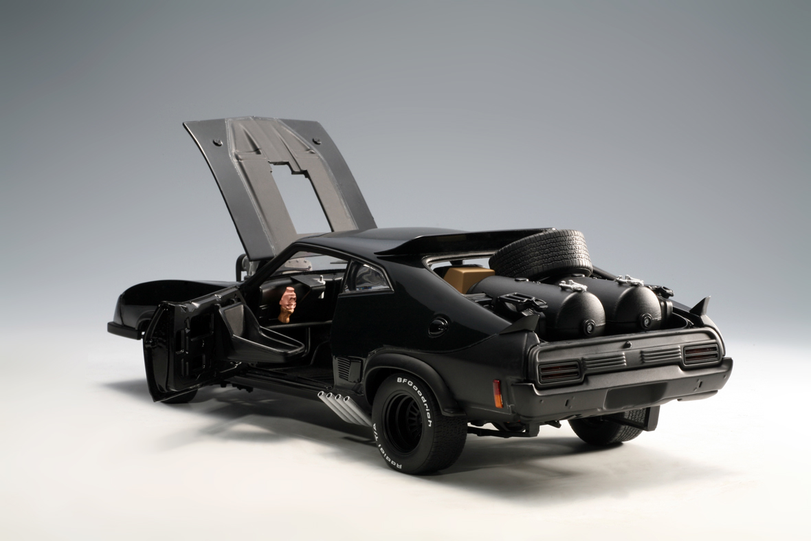 マッドマックス2 インターセプター オートアート AUTOart ミニカー専門
