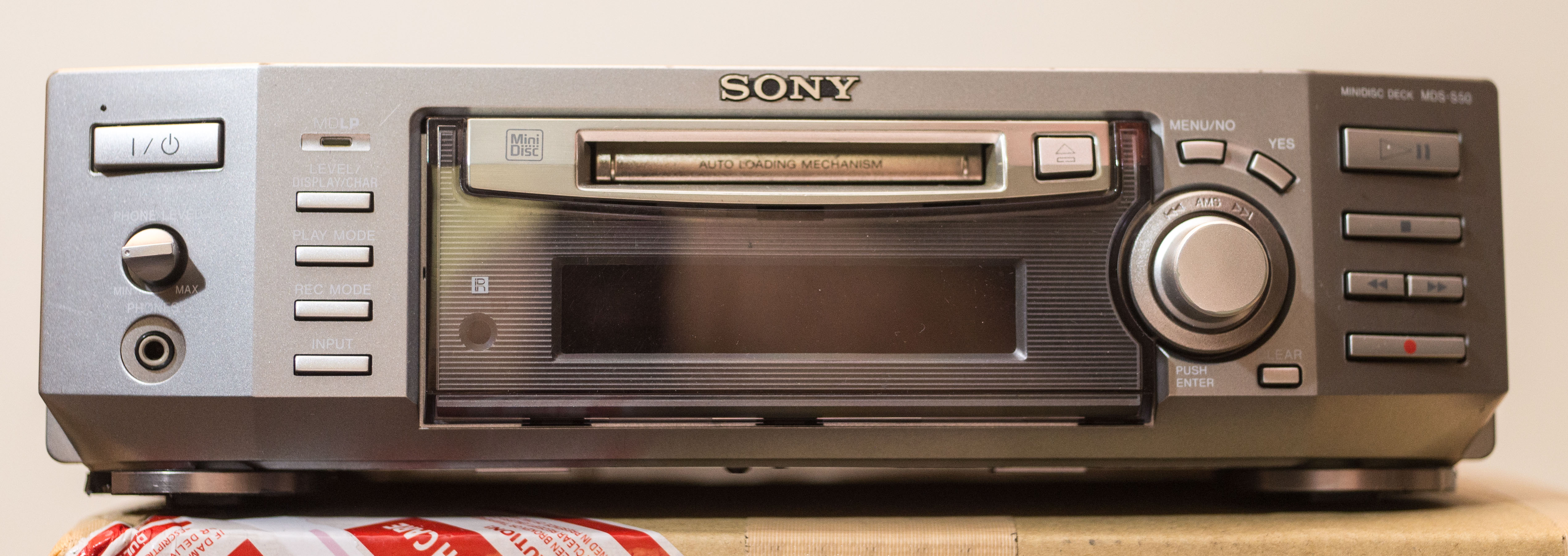 Sony MDS-S50 [MiniDisc Wiki]