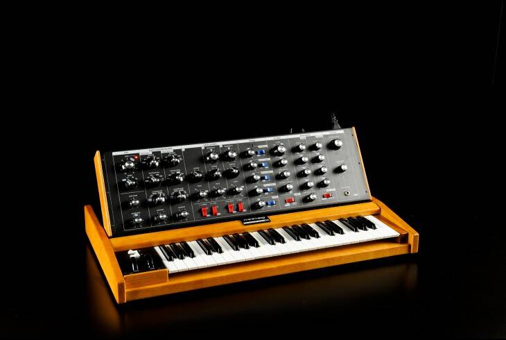 Moog's Legend ~博士の最高傑作minimoog Voyager 生産完了、その軌跡