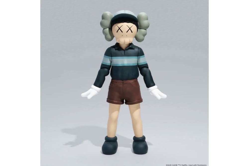 KAWS (カウズ) x イカゲーム3コラボフィギュア「Young Hee Figure」を