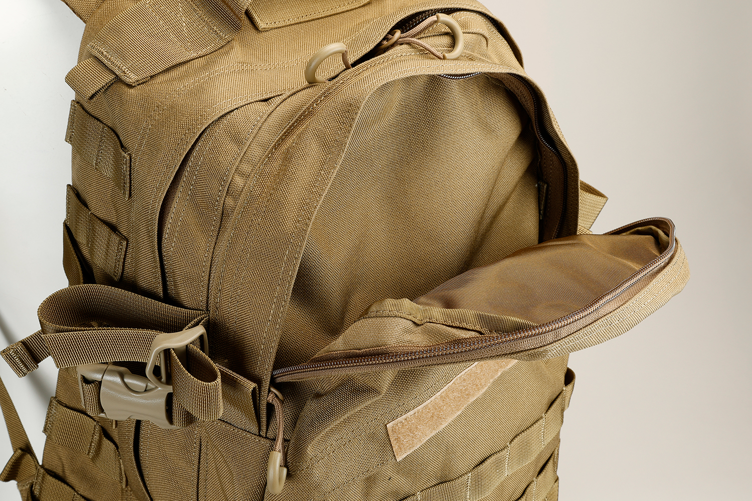 バックパック BACKPACK J-TECH ミリタリーショップ 革ジャン 中田商店