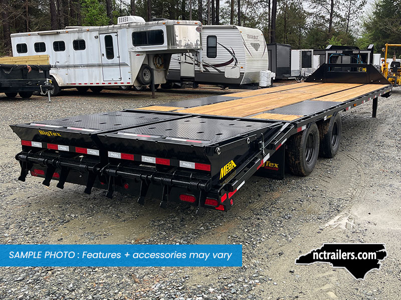 2025 Big Tex 22GN 8.5x25 Gooseneck Deckover Equipment Trailer Mega