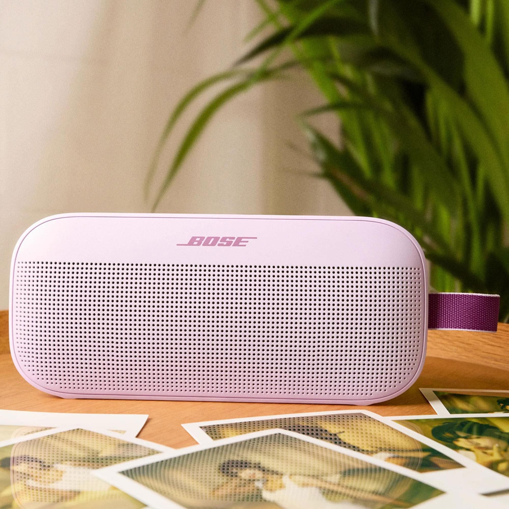 Bose SoundLink Flex Portable Speaker 2nd Gen in Petal Pink