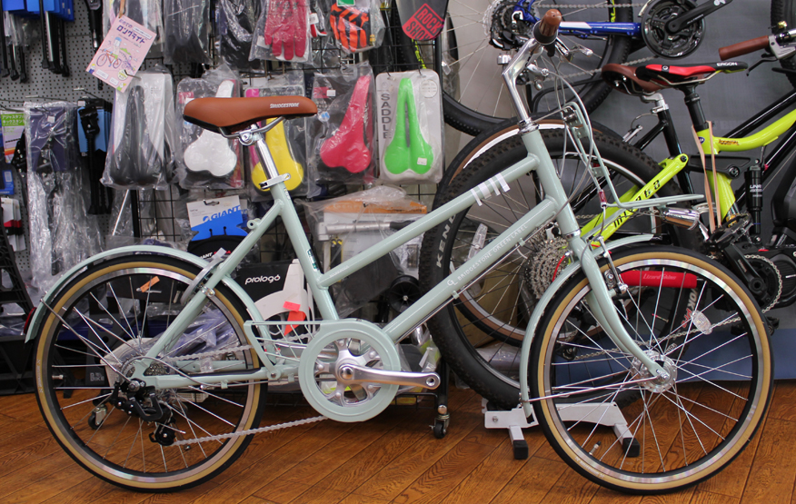 ブリヂストン製のミニベロマークローザM7が入荷いたしました。