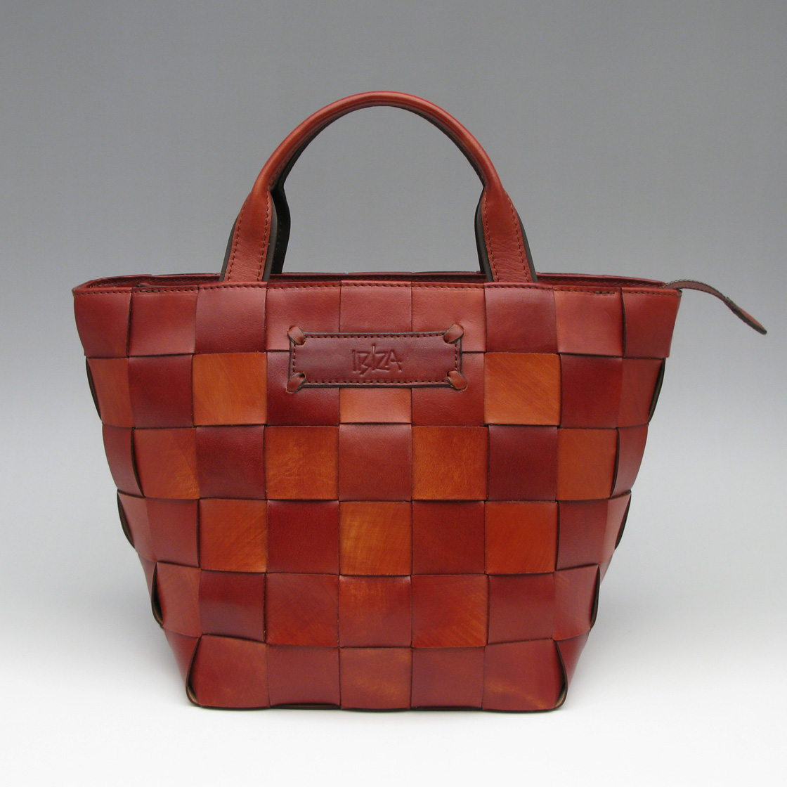 IBIZA（イビサ）メッシュハンドバッグ