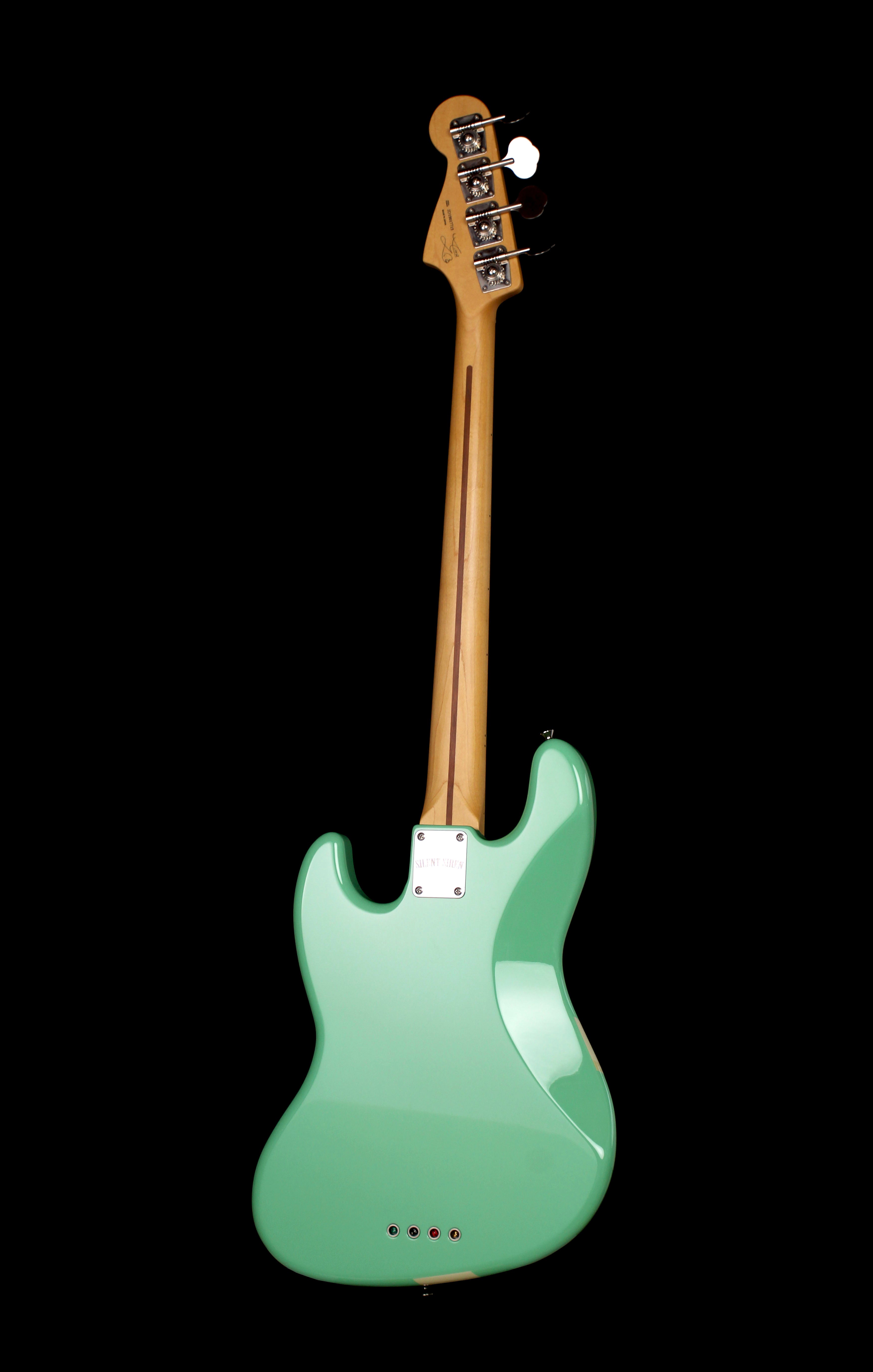 Fender Japan Silent Siren Aina Yamauchi Signature Jazz Bass