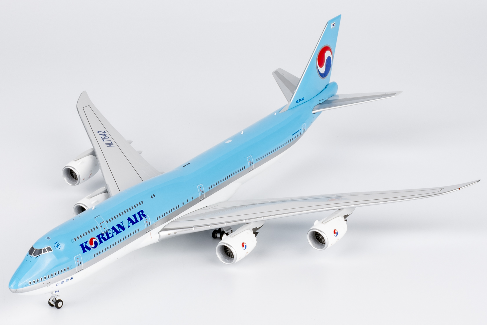 ScaleModelStore.com :: NG Models 1:400 - 78038 - Korean Air Boeing