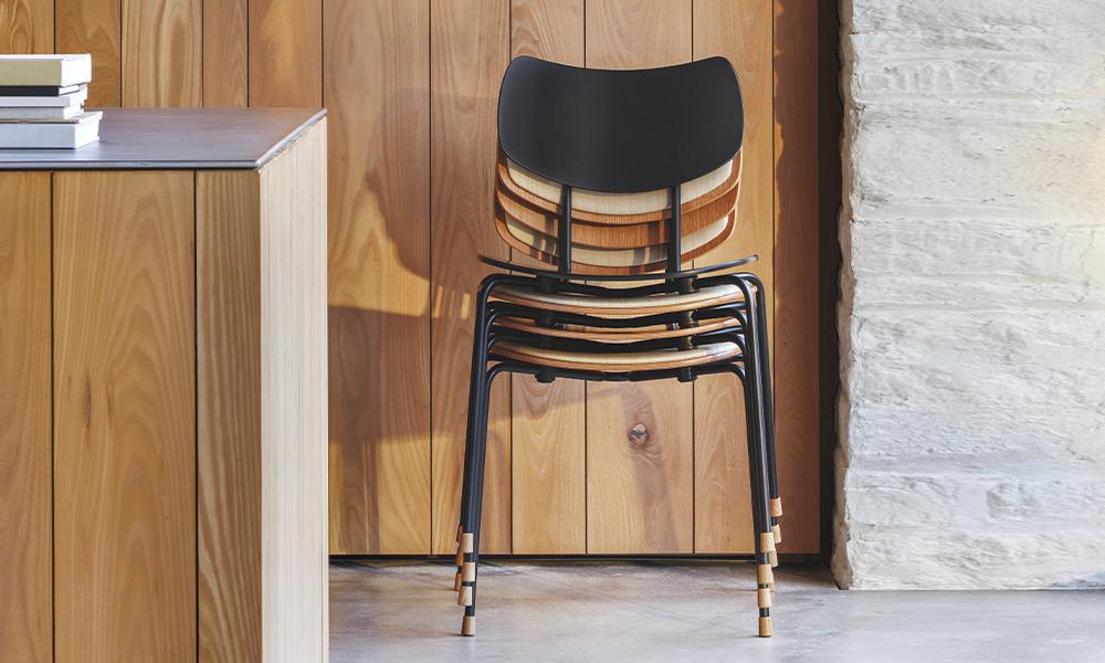 ヴェガチェア VLA26T / オーク材 オイル仕上げ / クローム脚Carl