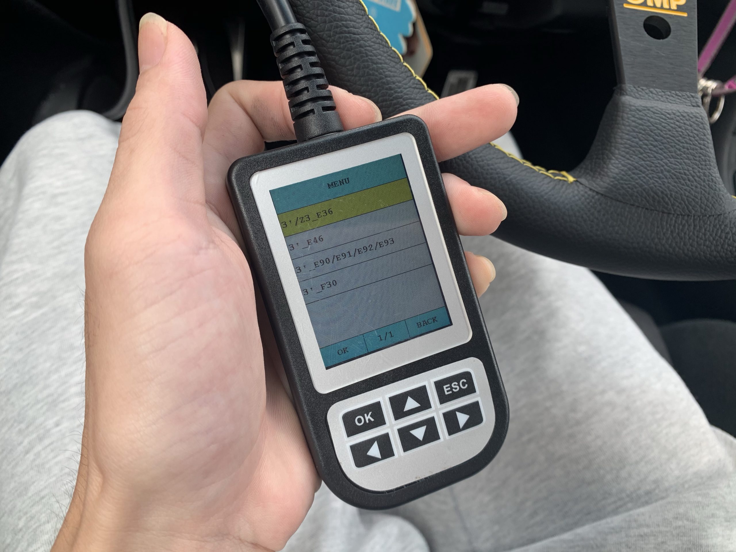 E46の警告灯の消し方【診断機を使ってリセットします】 | Freedom