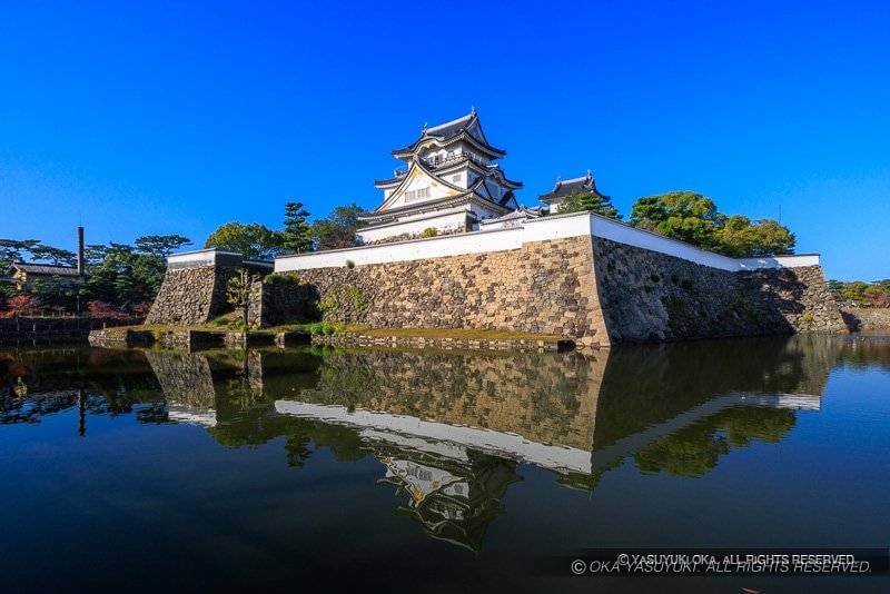 岸和田城の歴史と見どころ 美しい写真で巡る - お城めぐりFAN