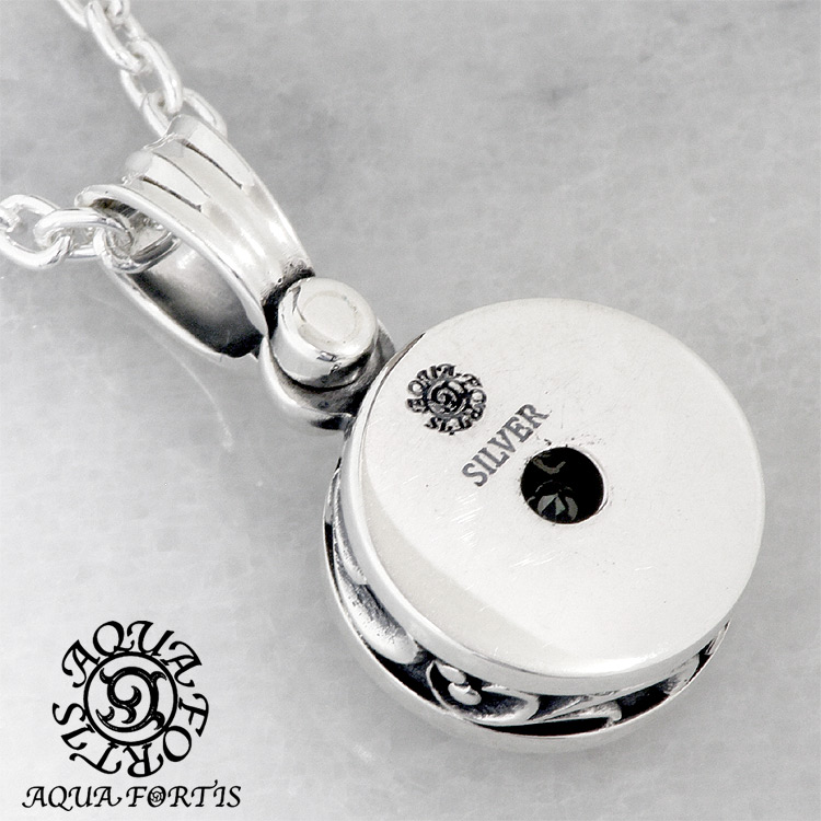アクアフォーティス アラベスク ストーン シルバー ペンダント