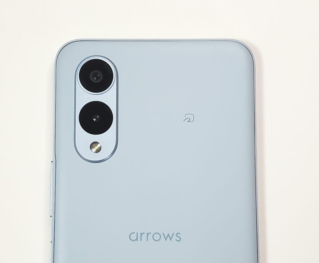 一括1円のau版arrows We2 FCG02をレビュー！価格／対応バンド／au版の