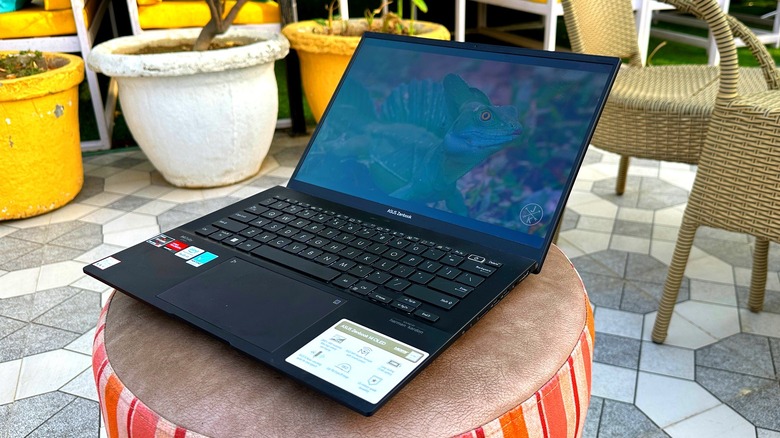 Asus ZenBook 14 OLED (2023) Review: Ryzen 7000 Goes Toe-To-Toe