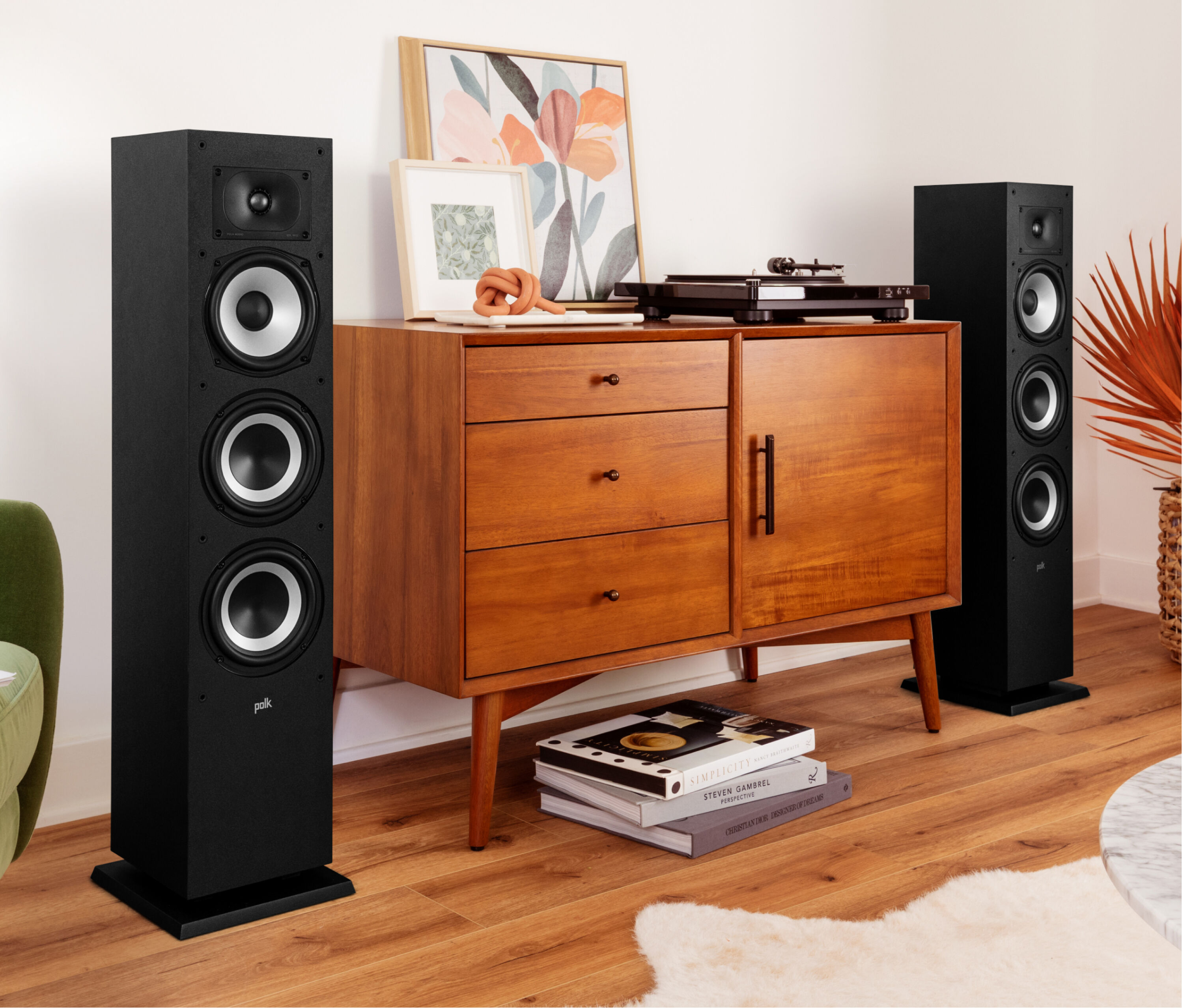 Monitor XT60 - High-Resoution Floor-Standing Tower Speaker | Polk