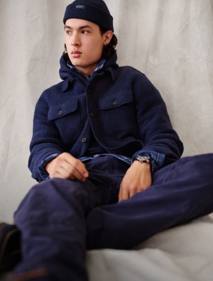 Snow Beach Pullover