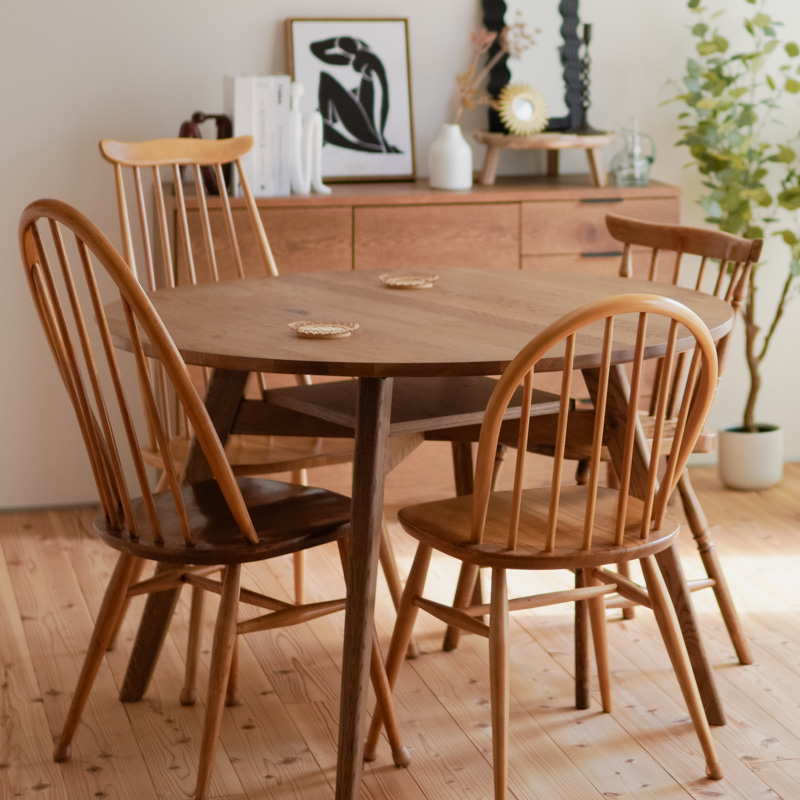 わたしの愛用品-名作アーコールチェアと合わせたい伸長式ダイニング