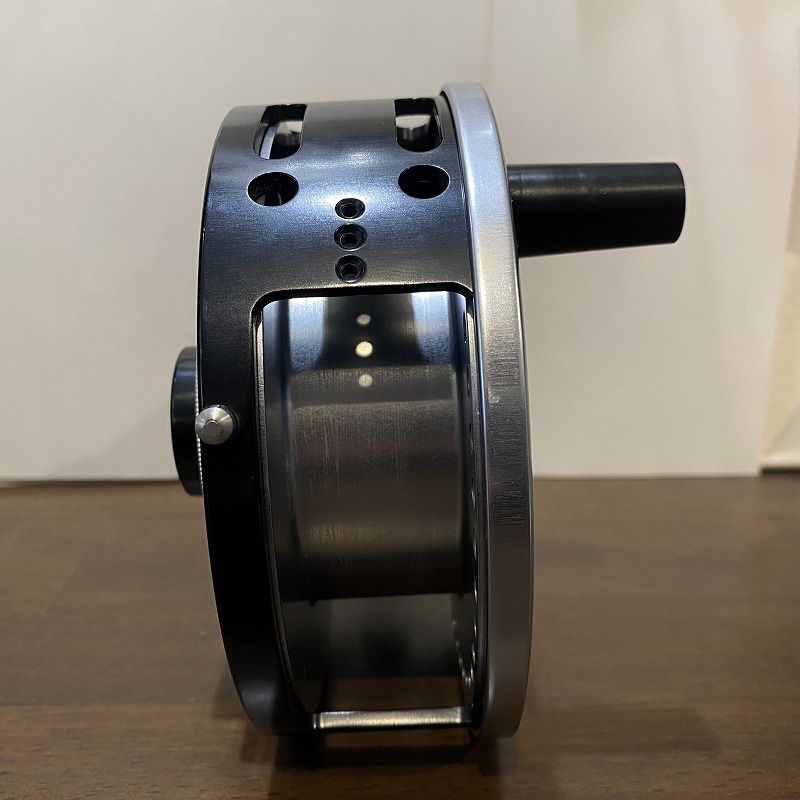 STEEL FIN] PELAGIO 5 3/4″ Fly Reel (USED) | 北海道フィッシング