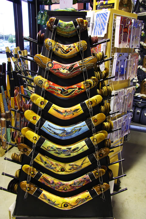 アボリジナルアートのブーメラン